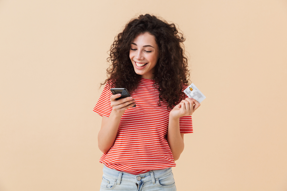 Top Five Reasons for Ecommerce Stores to Send Text Messages | Message Whiz secure sms service - fraud prevention
